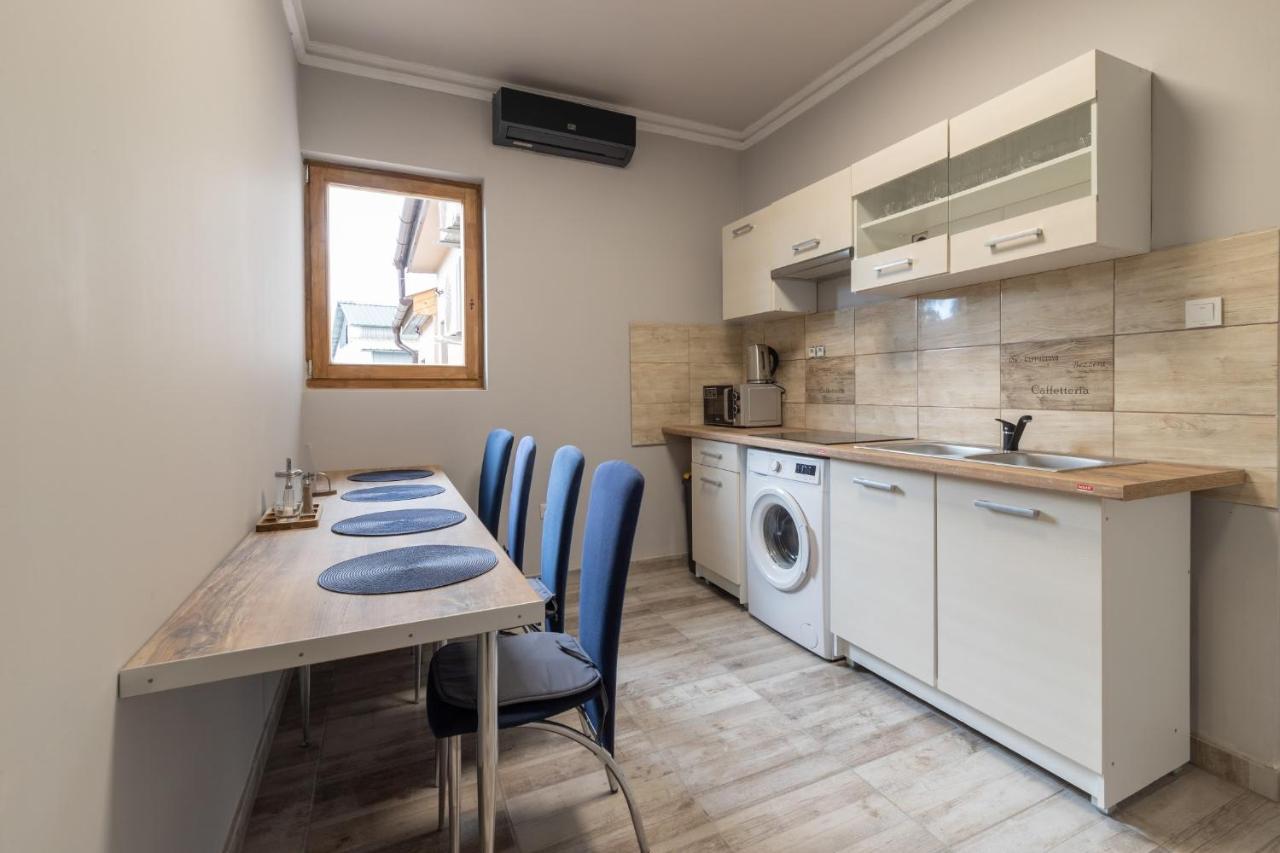 Ivanhoe Apartman Apartment Nyírbátor Bagian luar foto
