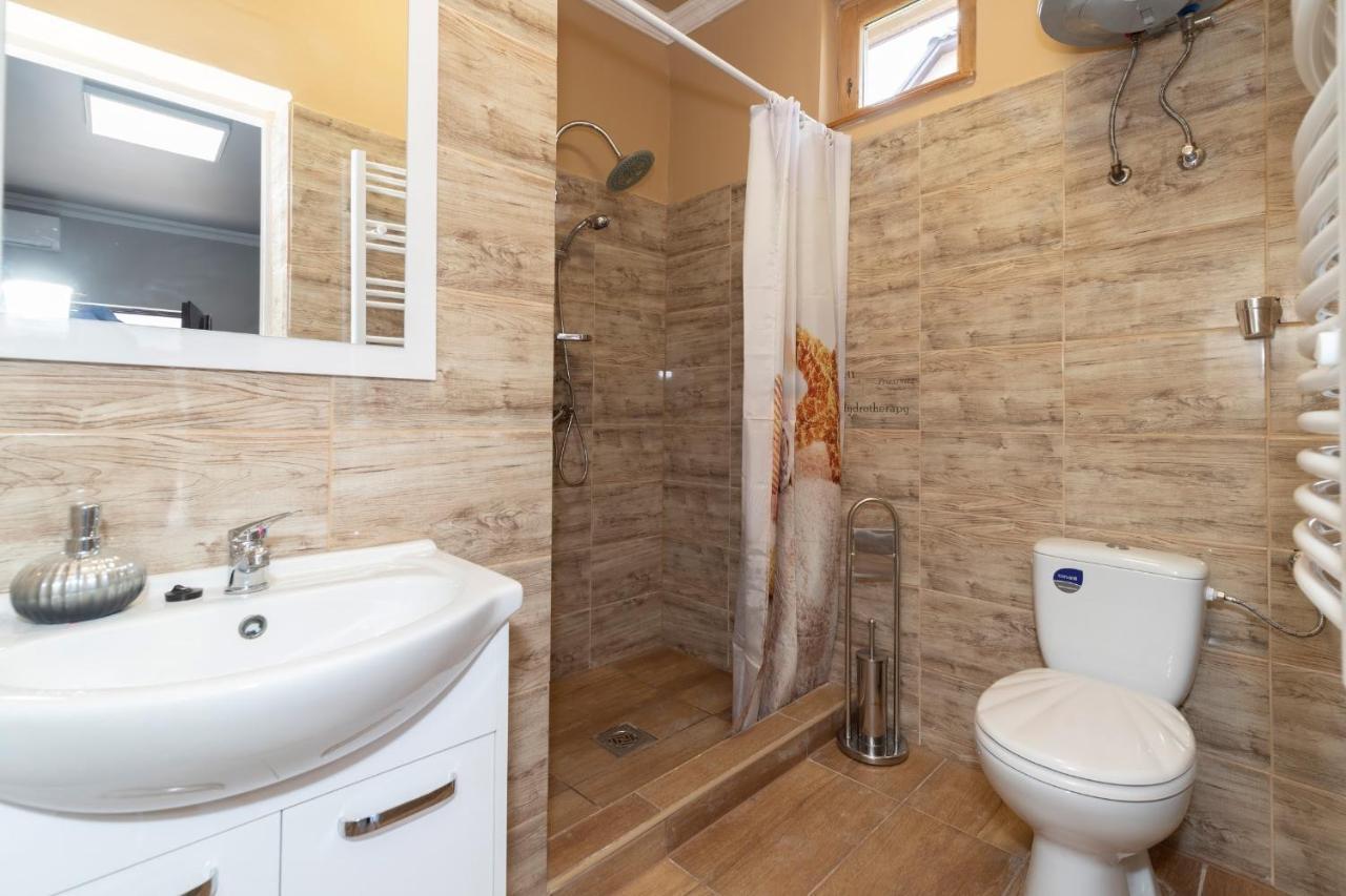 Ivanhoe Apartman Apartment Nyírbátor Bagian luar foto