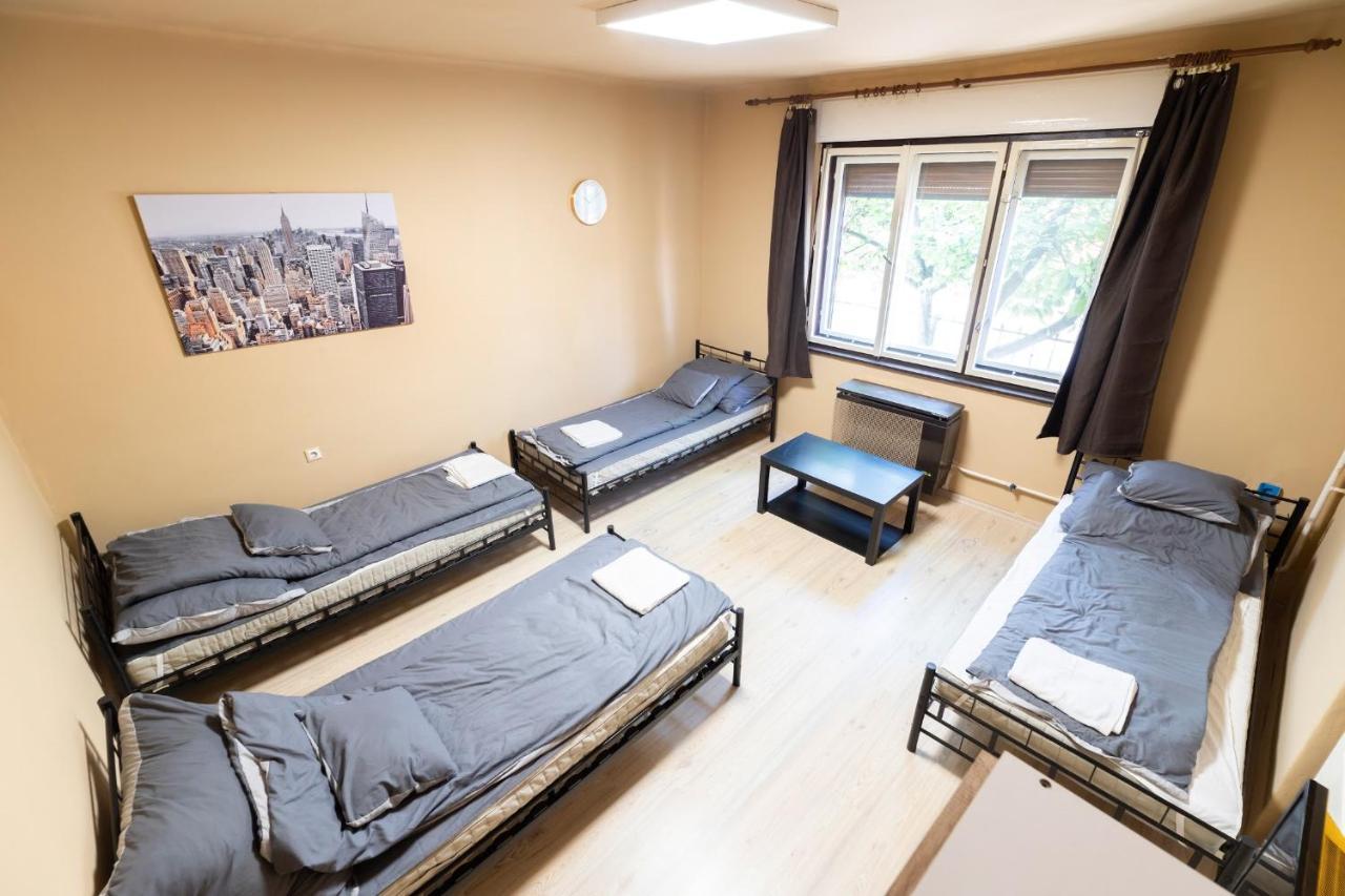 Ivanhoe Apartman Apartment Nyírbátor Bagian luar foto